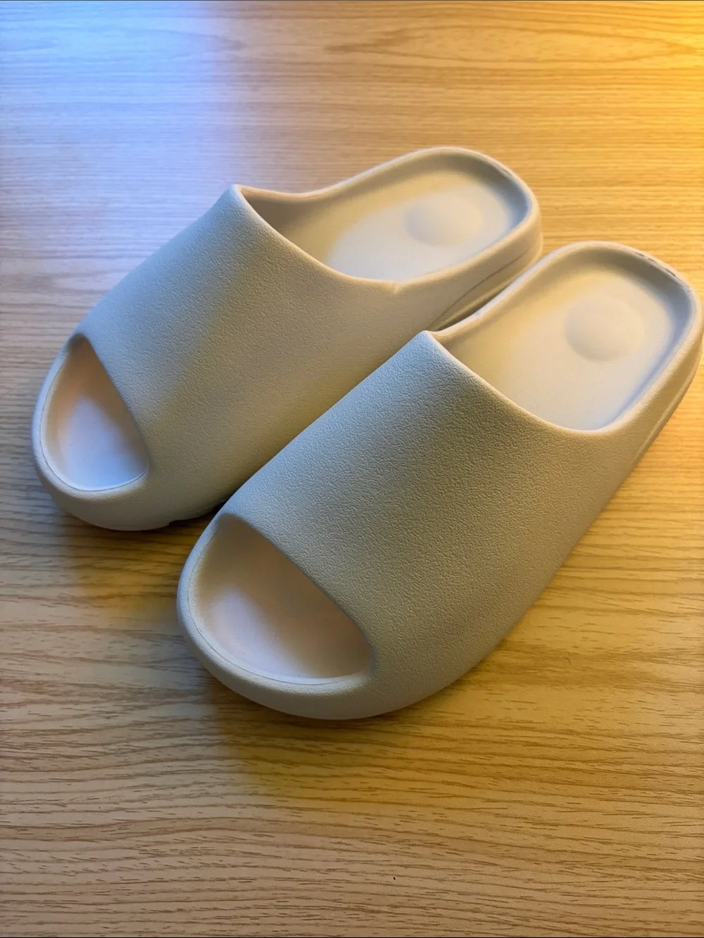 Yeezy YS 01 Slides Cream Men’s Size 10